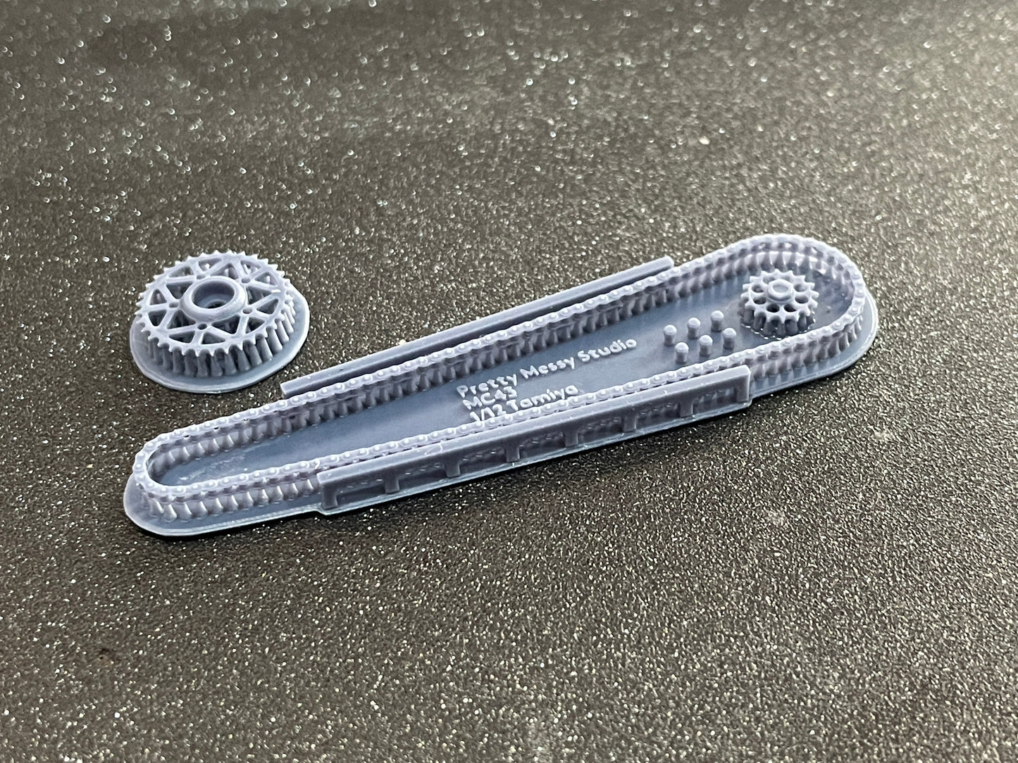 Tamiya 1/12 Yamaha YZR-M1 '05 Detail-up Chain and Sprockets set